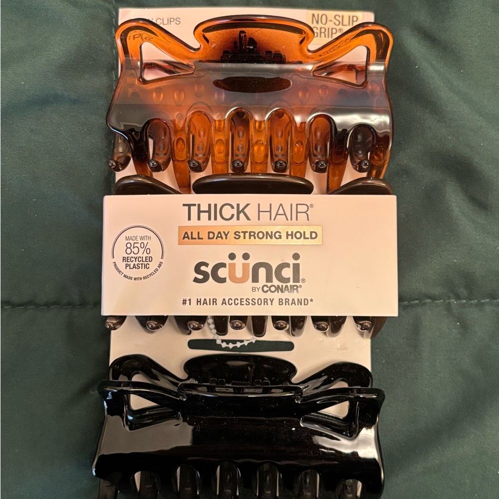 Scunci Claw Clip Set